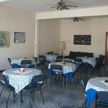Hotel Vip San Clemente del Tuyú Kültér fotó